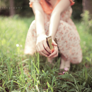 一字马扣出水来H
